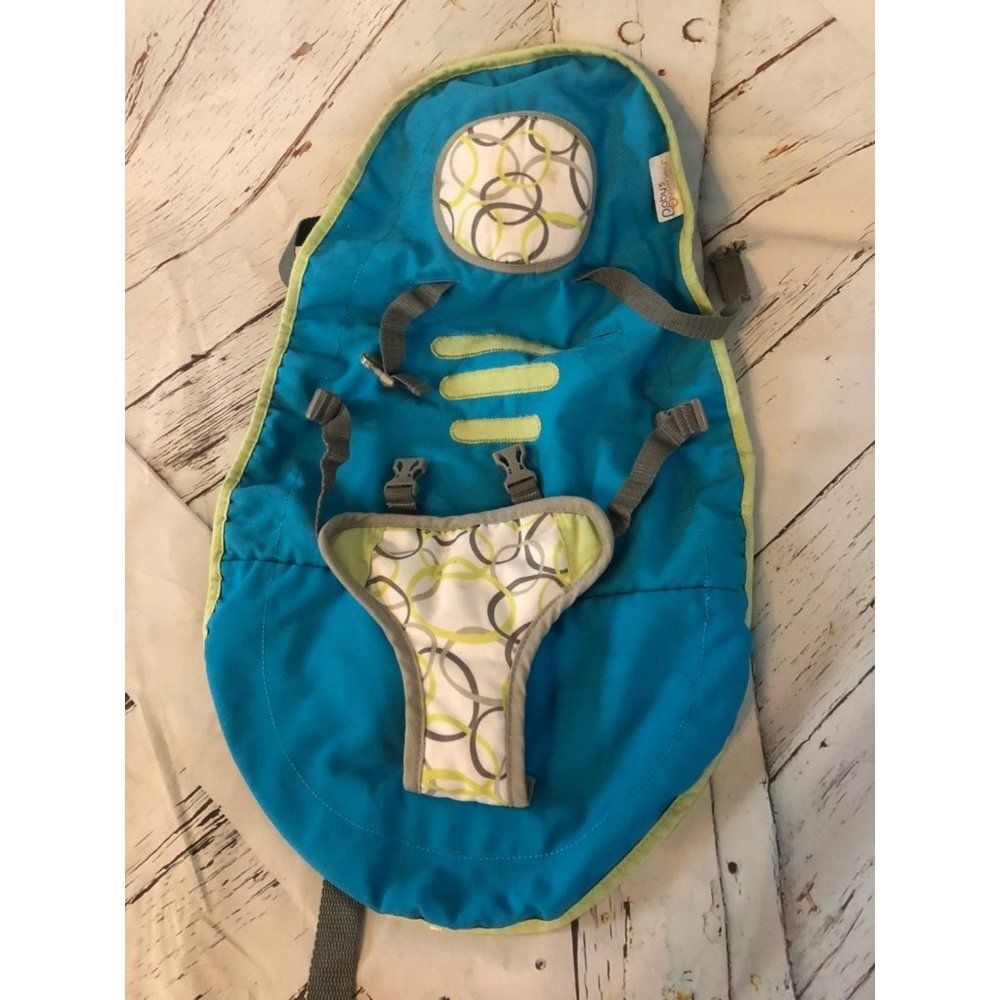 Portable packable fabric highchair seat